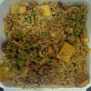 F9. Singapore Fried Rice