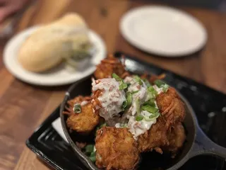 Trapper's Fishcamp & Grill