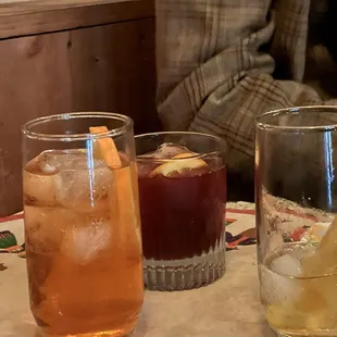 a bunch of vermouth cocktails