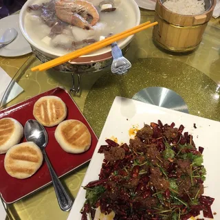 L09. Pan Fried Bun Stuffed with Pork