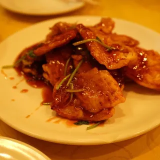 D01. Fried Pork in the Scoop