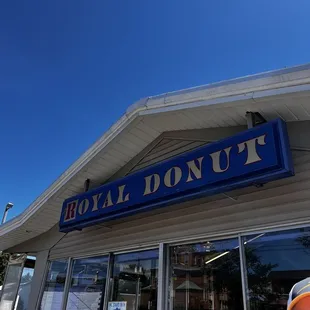 Royal Donut