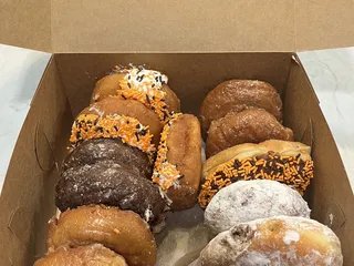 Donut Scene