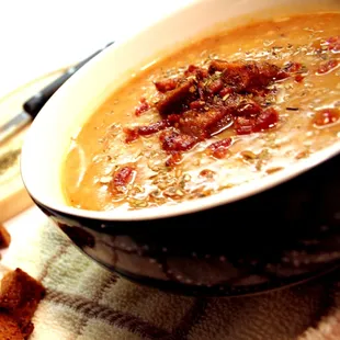 Royal Empire Catering: Our delicious hot soups compliment any corporate meeting buffet