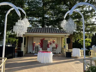 Sittin' Pretty Picnics