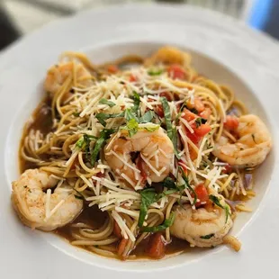 Weekly Special
Cappelini and Prawns