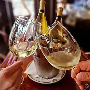 Every Wednesday is wi e Wednesday with $2 off every glass!