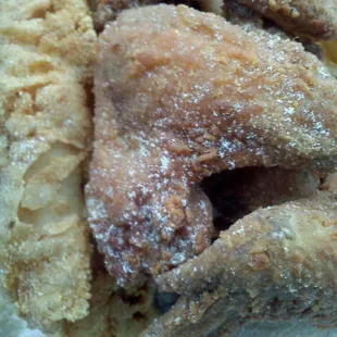 chicken wings and fried chicken, food