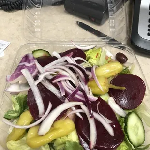 Greek Salad No feta!