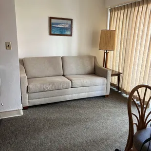 We got the suite for the bedroom and I was an area kitchen