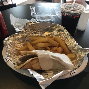 Tzatziki on point. Gyro done right.