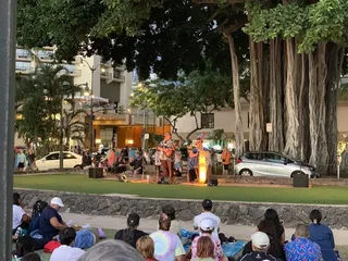 Kuhio Beach Hula Show