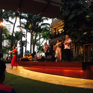 Live Hawaiian music in the courtyard! They are legit!