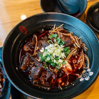 Glass Noodle Hot Pot (ChengDu) ()