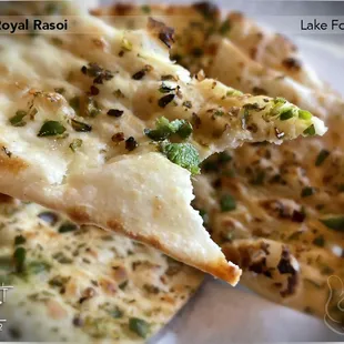 Lunch buffet - Overall okay; disappointed in the bit &amp; scraps they  called Chicken Tikka Masala. It should've been pulled from the buffet.