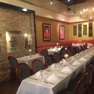 Waterfall room Royal India