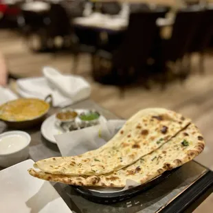 Garlic Naan @colorful.eats