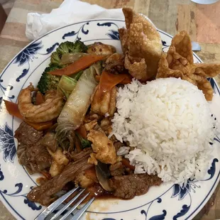 31. Triple Delight Lunch Special