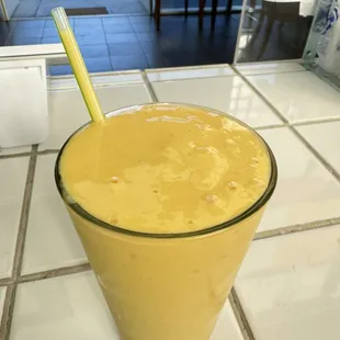 Mango smoothie