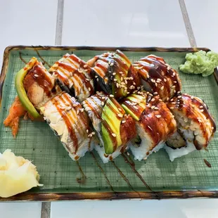 Dragon roll