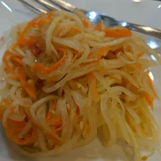 S1. Green Papaya Salad