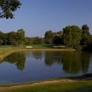 Par 3 18th Hole at Royal Oak Country Club