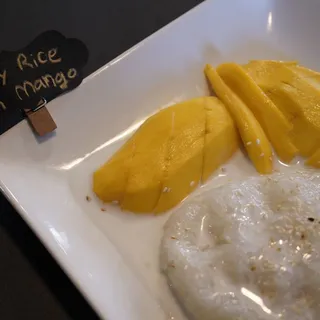 Homemade Sticky Rice with Mango