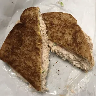 Tuna Melt on wheat