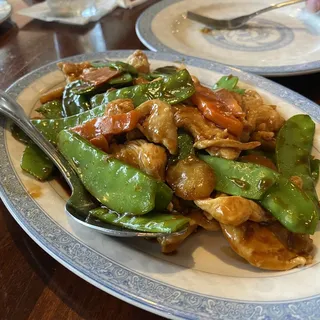 Chicken with Snow Peas