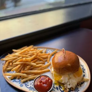 NJ STYLE BREAKFAST SANDWICH "THE REGULAR"