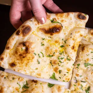 garlic naan