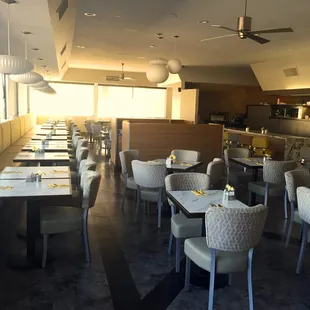 Retro Diner with Modern feel