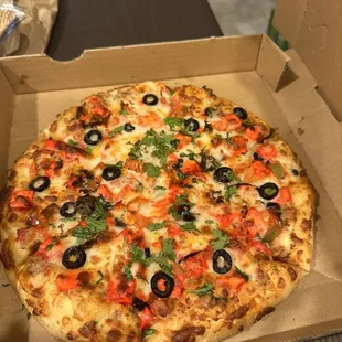 Could use more curry on the pizza