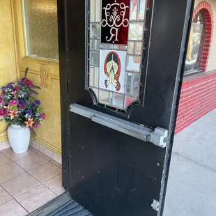 the door to the restaurant