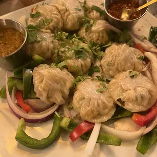 Fresh vegetable momo's