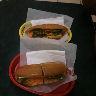 Banh mi thit noung