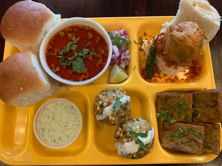 Annapoorna Authentic Indian Cuisine