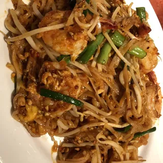 68. Pad Thai Dinner