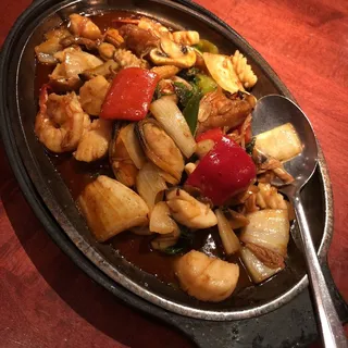 Siam Favorite Seafood Dinner