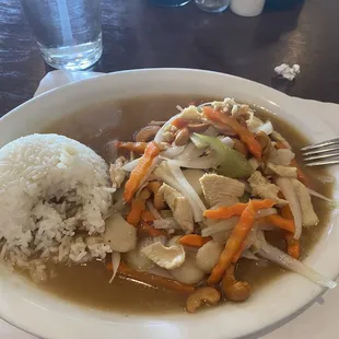 Pad Cashew Nuts Chicken