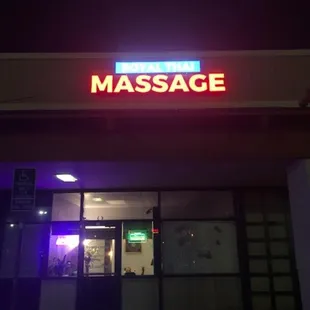 Royal Thai Massage 711 W Shaw Clovis