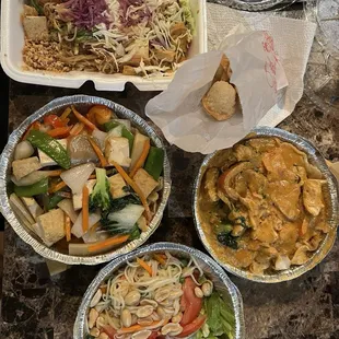 47. Pad Thai Plate, 6. Crab Rangoon, 45. Royal Thai Noodle Plate (tofu), 63. Panang Noodle (chicken), 39. Som Tum Salad