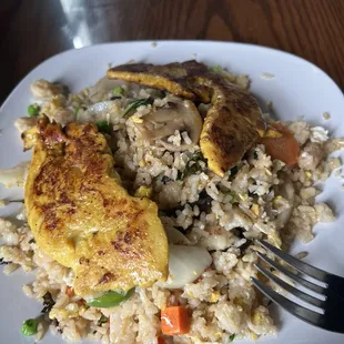 704. Kao Pad Satay Kai Fried Rice with Chicken Satay