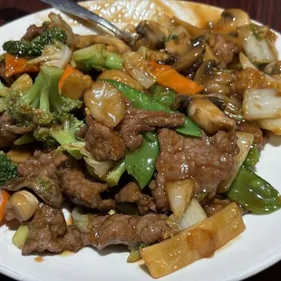 96. Beef with Broccoli