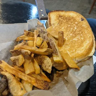 Vegan grilled cheese