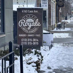 Outdoor sign
