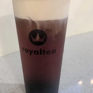 Peach oolong tea w/ cheese foam &amp; boba
