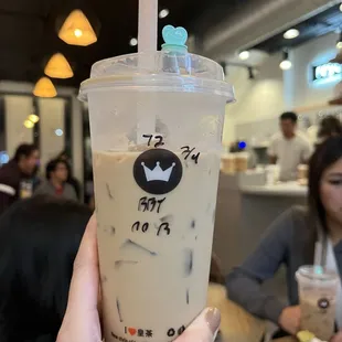 ROYALTEA