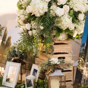 A garden themed entrance table at the Resort at Pelican Hill