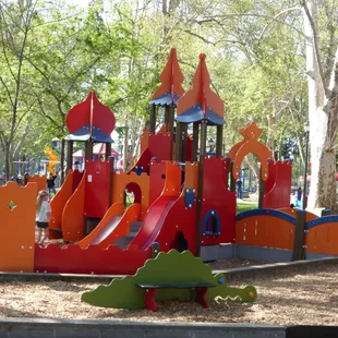 Tot Play Structure with fun metal slides
